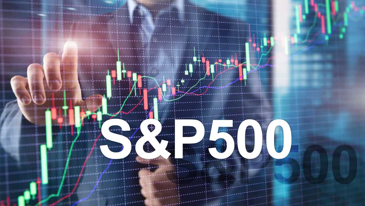 כניסת AppLovin ו-Robinhood למדד S&P 500: מי יוצא, מה משתנה ולמה זה חשוב?